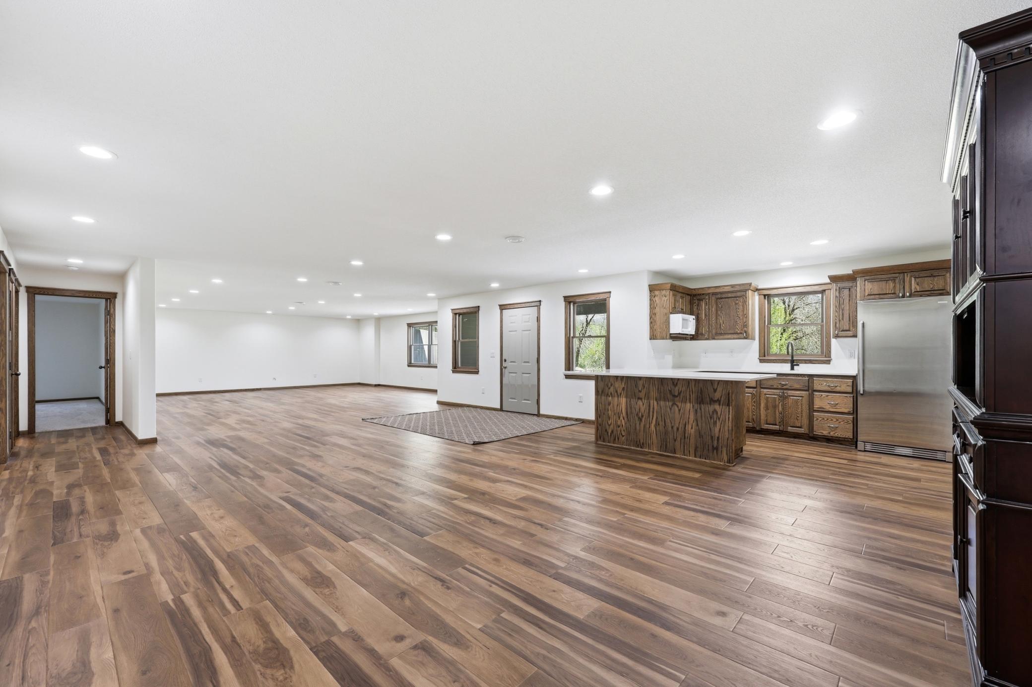 Huge basement with floor heat
