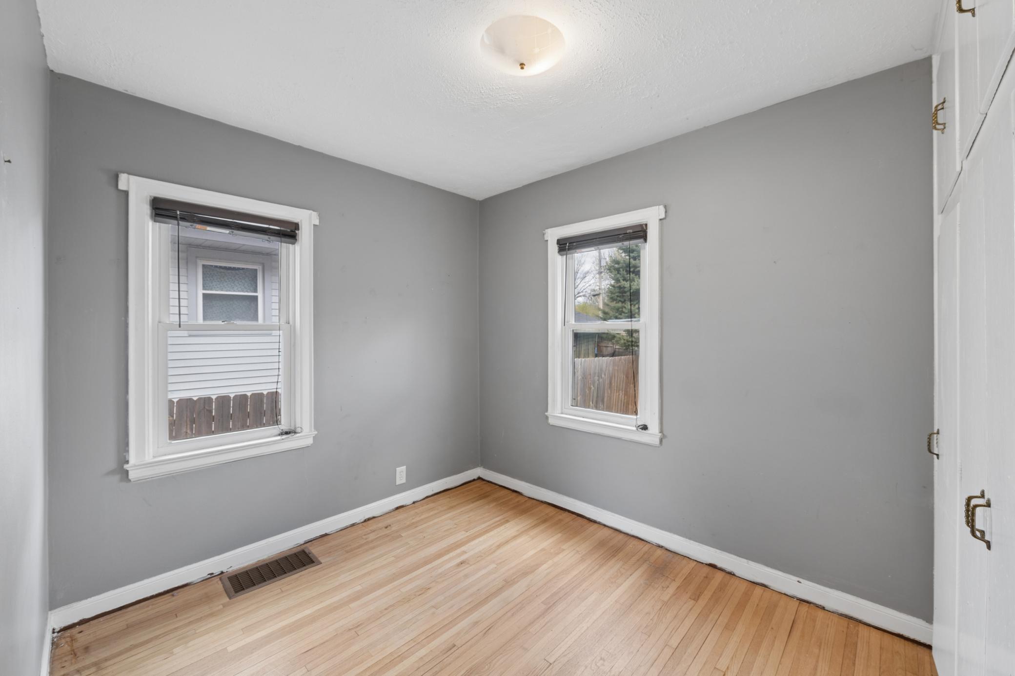 Bed-1 with hardwood floors