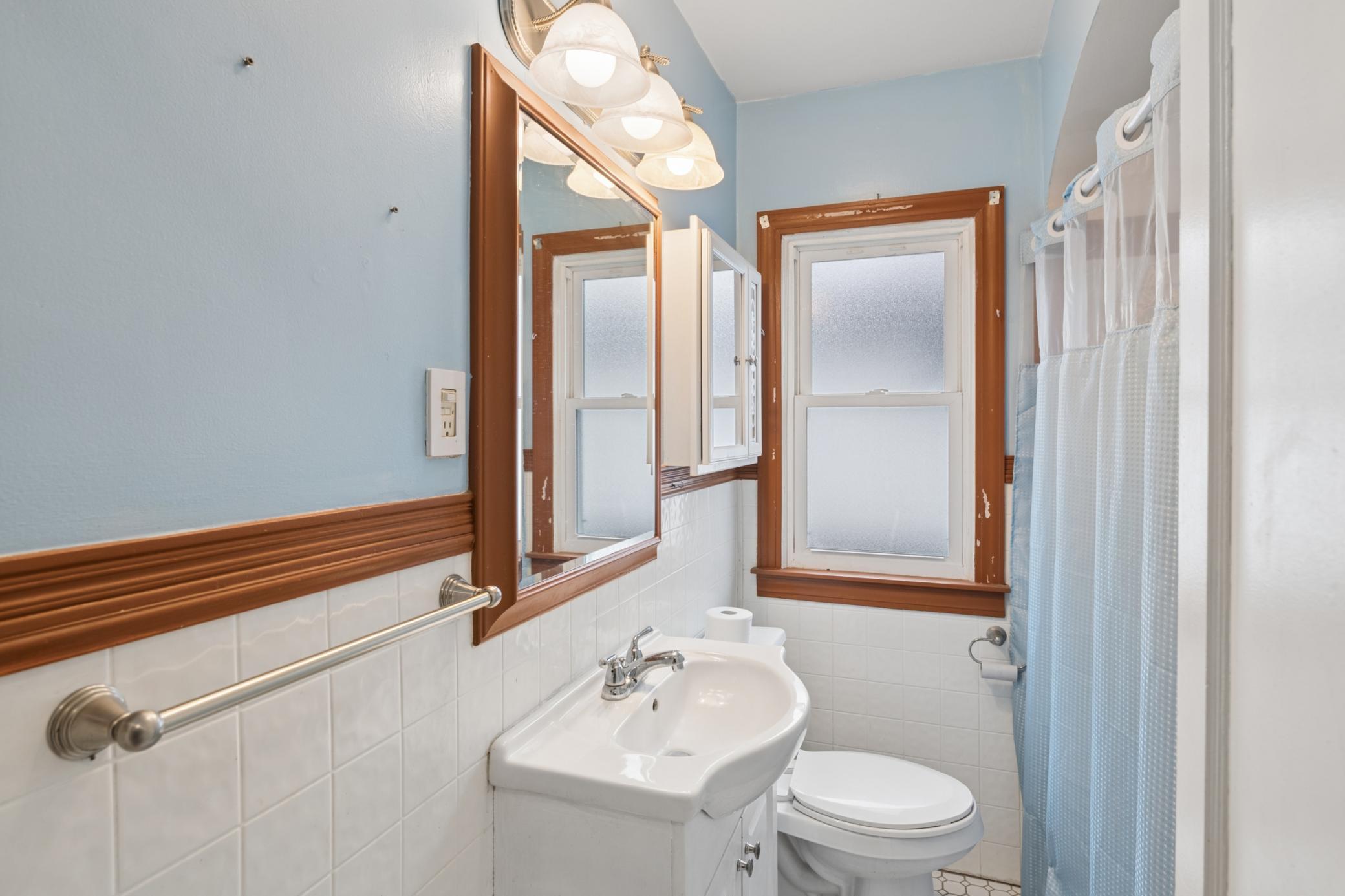 Full Bath
