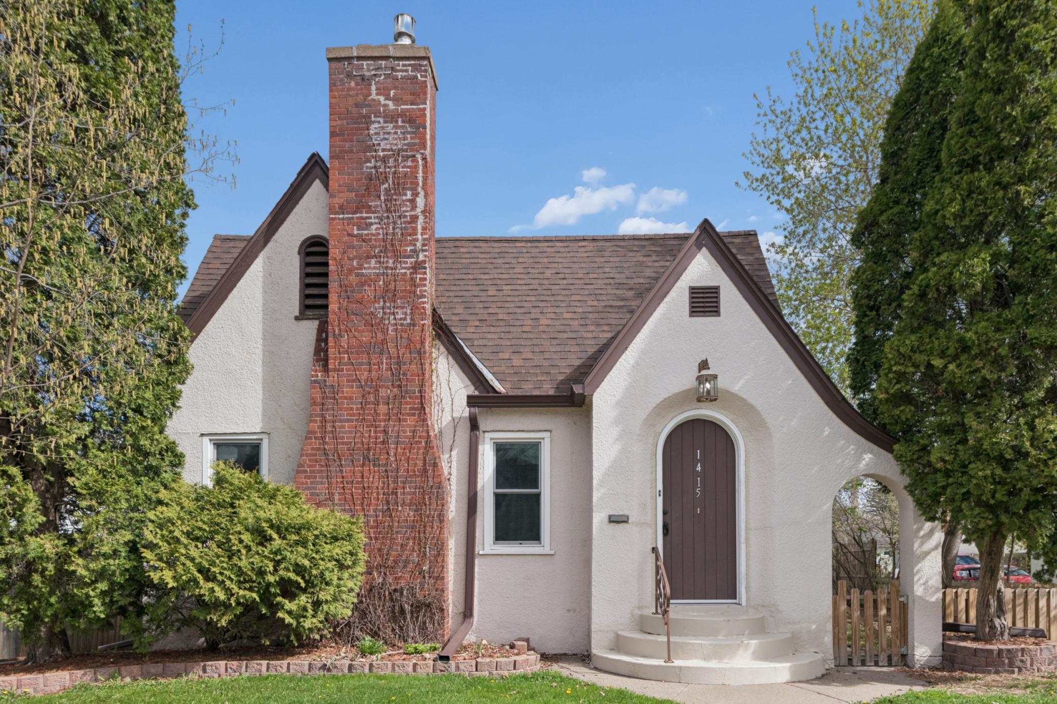 Tudor Style 3-bedroom home