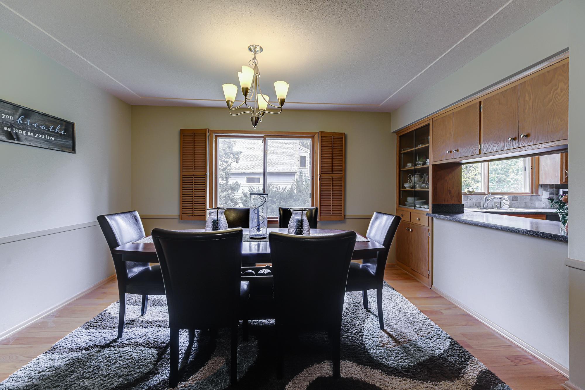 Dining-Room-.jpg