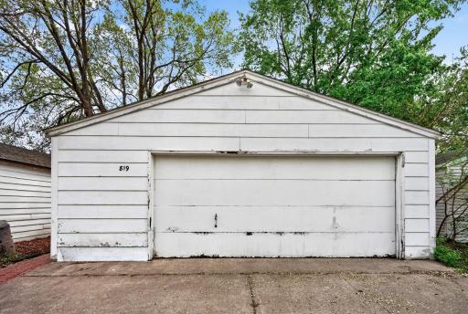 819 26th Avenue NE, Minneapolis, MN 55418