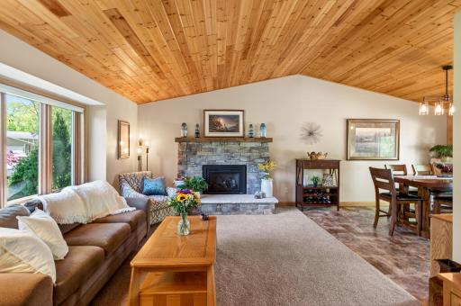 17125 Hemlock Court, Lakeville, MN 55044