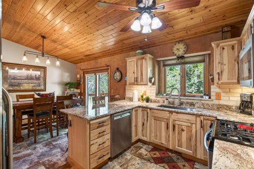 17125 Hemlock Court, Lakeville, MN 55044