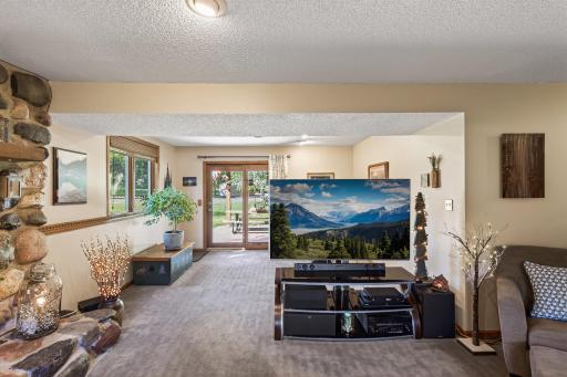 17125 Hemlock Court, Lakeville, MN 55044