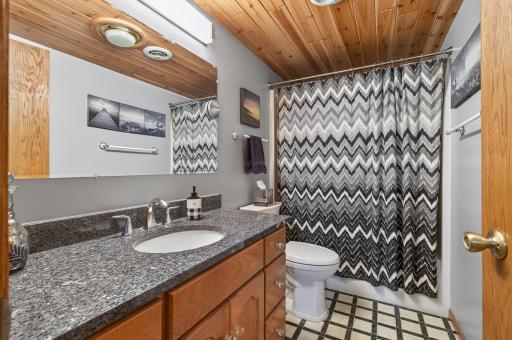 17125 Hemlock Court, Lakeville, MN 55044