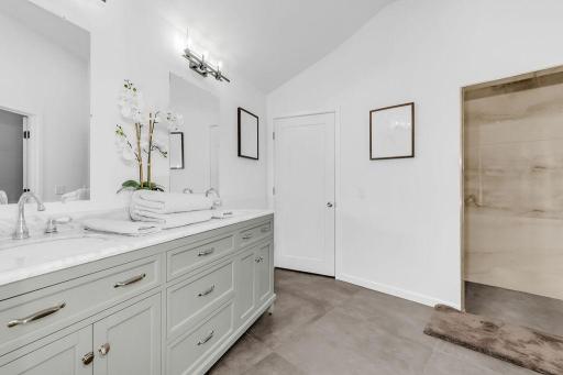5111 Colonial Drive, Golden Valley, MN 55416