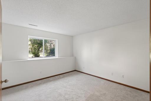 2162 Water Lilly Lane, 1002, Eagan, MN 55122