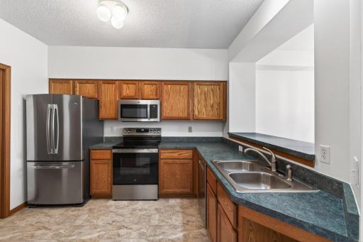 2162 Water Lilly Lane, 1002, Eagan, MN 55122