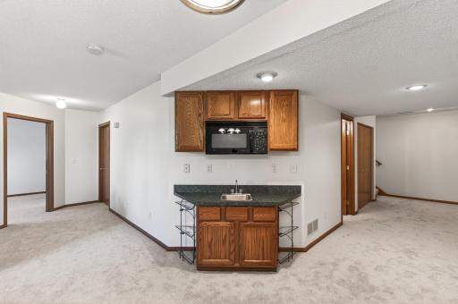 2162 Water Lilly Lane, 1002, Eagan, MN 55122