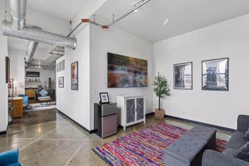 350 Saint Peter Street, 1012, Saint Paul, MN 55102