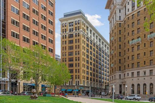 350 Saint Peter Street, 1012, Saint Paul, MN 55102