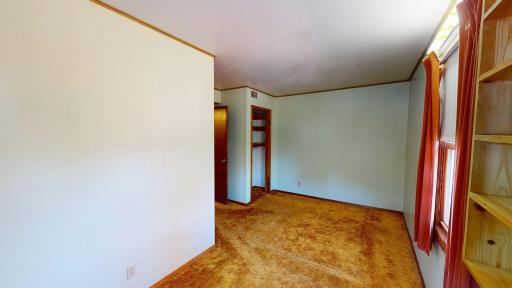 406 Giles Place, Albert Lea, MN 56007