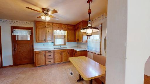 406 Giles Place, Albert Lea, MN 56007