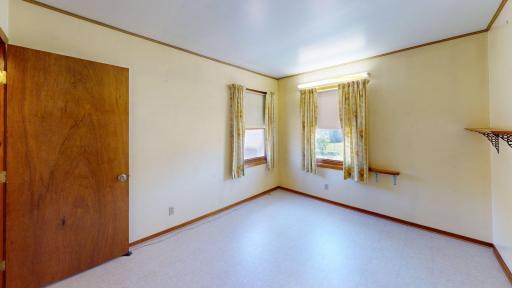 406 Giles Place, Albert Lea, MN 56007