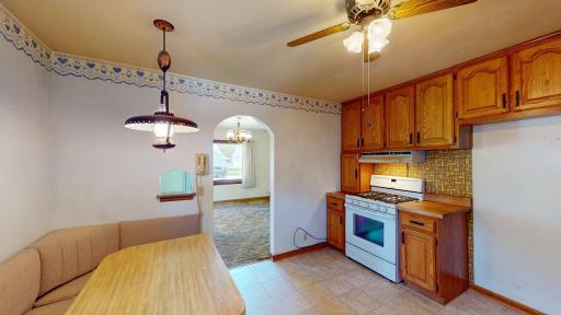 406 Giles Place, Albert Lea, MN 56007