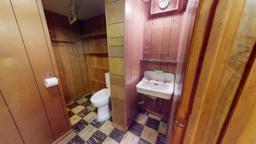 406 Giles Place, Albert Lea, MN 56007