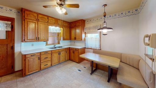 406 Giles Place, Albert Lea, MN 56007