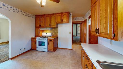 406 Giles Place, Albert Lea, MN 56007