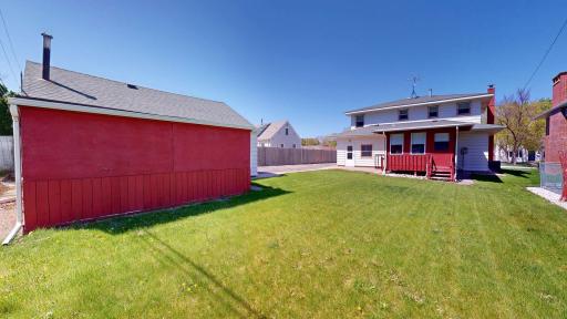 406 Giles Place, Albert Lea, MN 56007