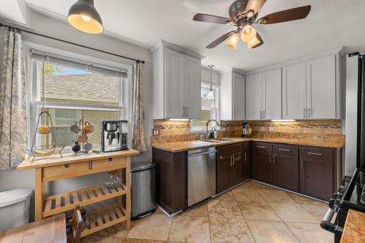6125 10th Avenue S, Minneapolis, MN 55417