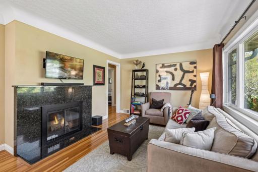 5801 Zenith Avenue S, Edina, MN 55410
