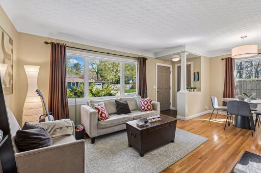 5801 Zenith Avenue S, Edina, MN 55410