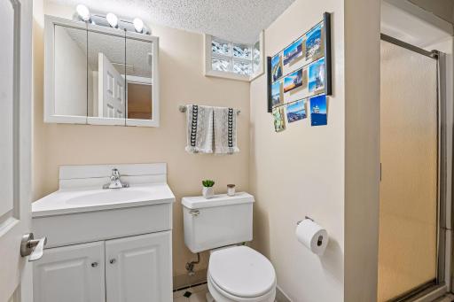 5801 Zenith Avenue S, Edina, MN 55410