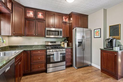 5801 Zenith Avenue S, Edina, MN 55410