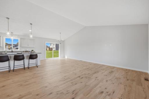 2883 29th Street NE, Sauk Rapids, MN 56379