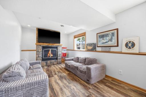 104 Century Lane, Silver Lake, MN 55381