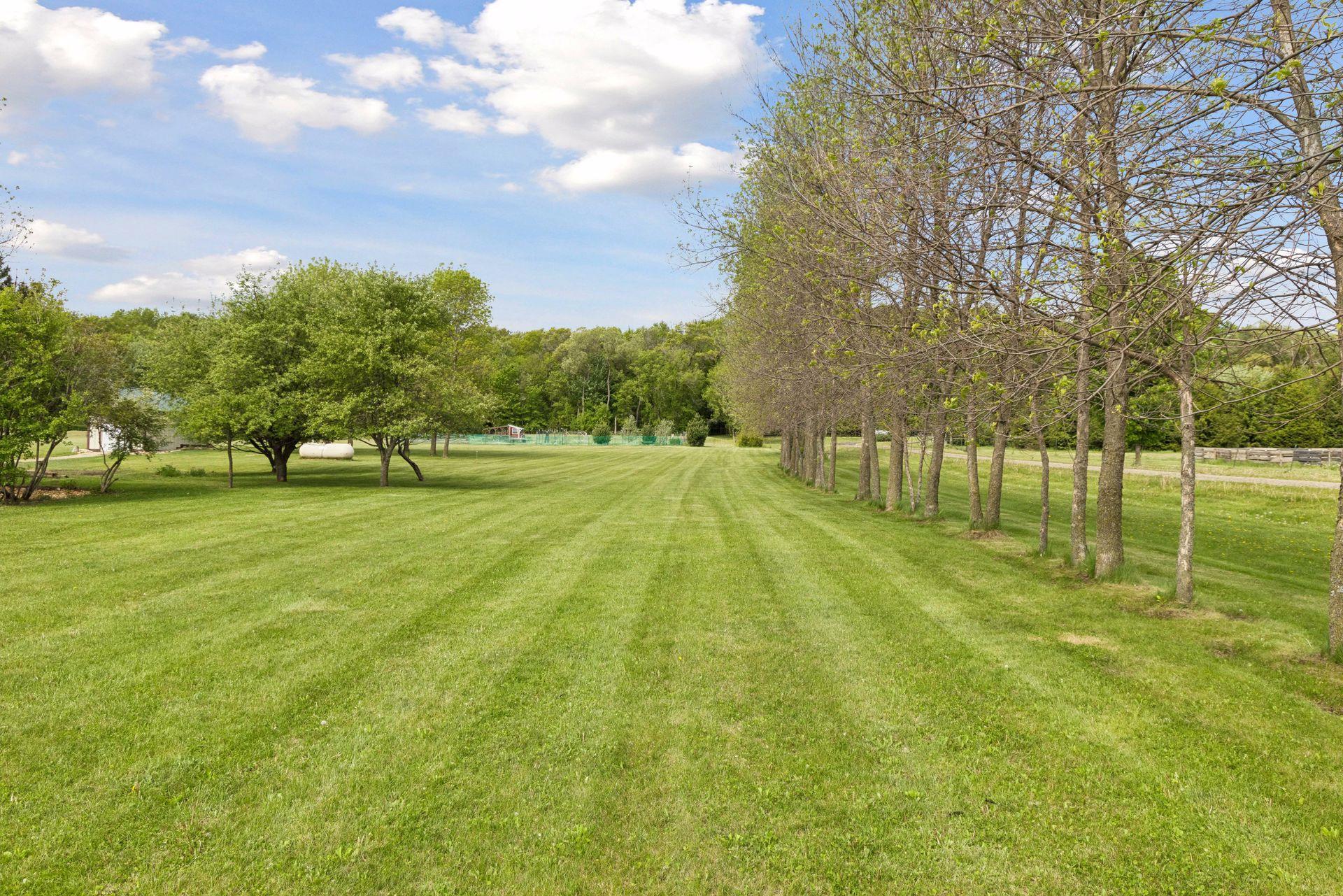 392 Old Cemetery Road , River Falls, WI 54022