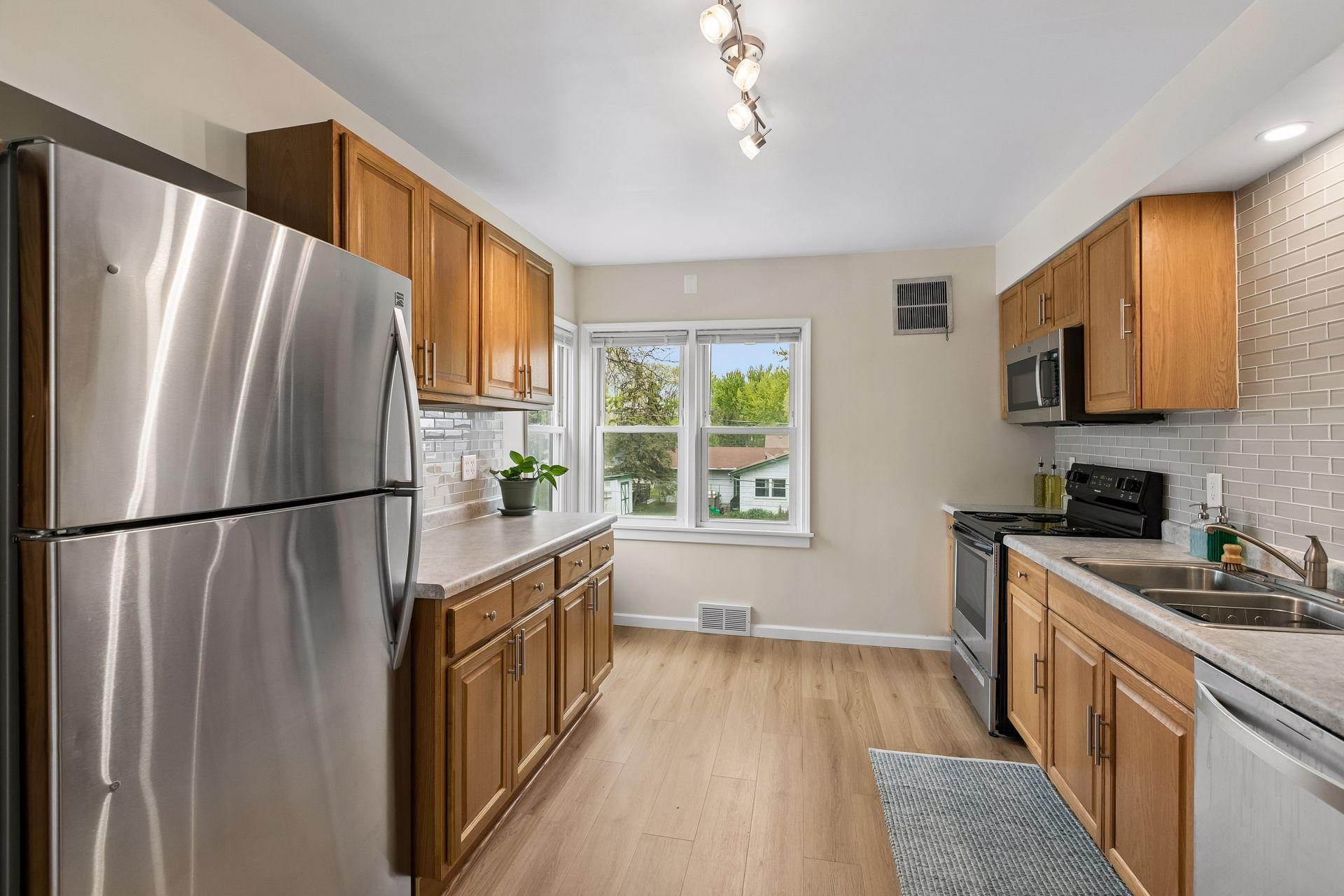 upper unit - kitchen