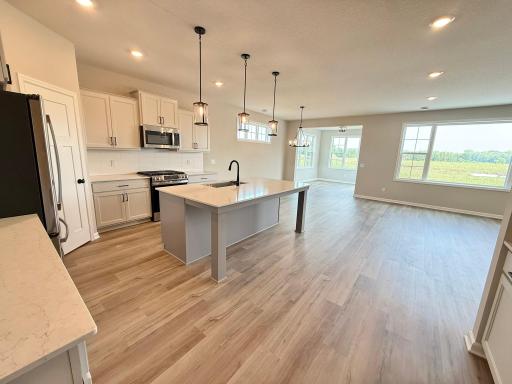 8208 Haywood Drive, Lino Lakes, MN 55014