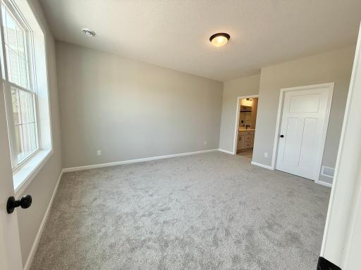 8208 Haywood Drive, Lino Lakes, MN 55014