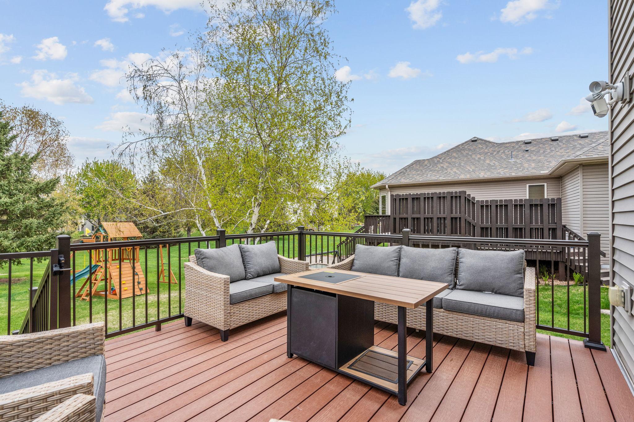 Beautifully updated composite deck recently installed!