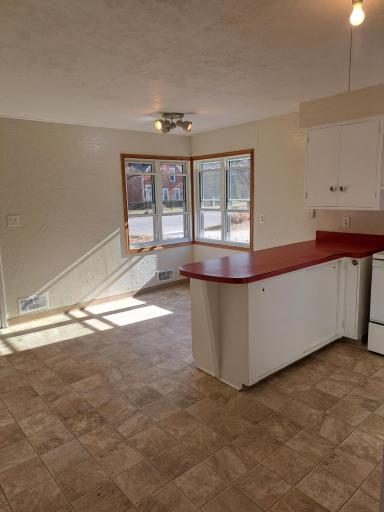 314 6th Street N, Cannon Falls, MN 55009