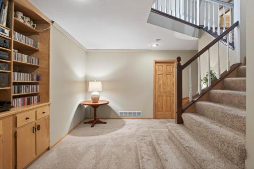 4133 Hidden Pond Trail NE, Prior Lake, MN 55372
