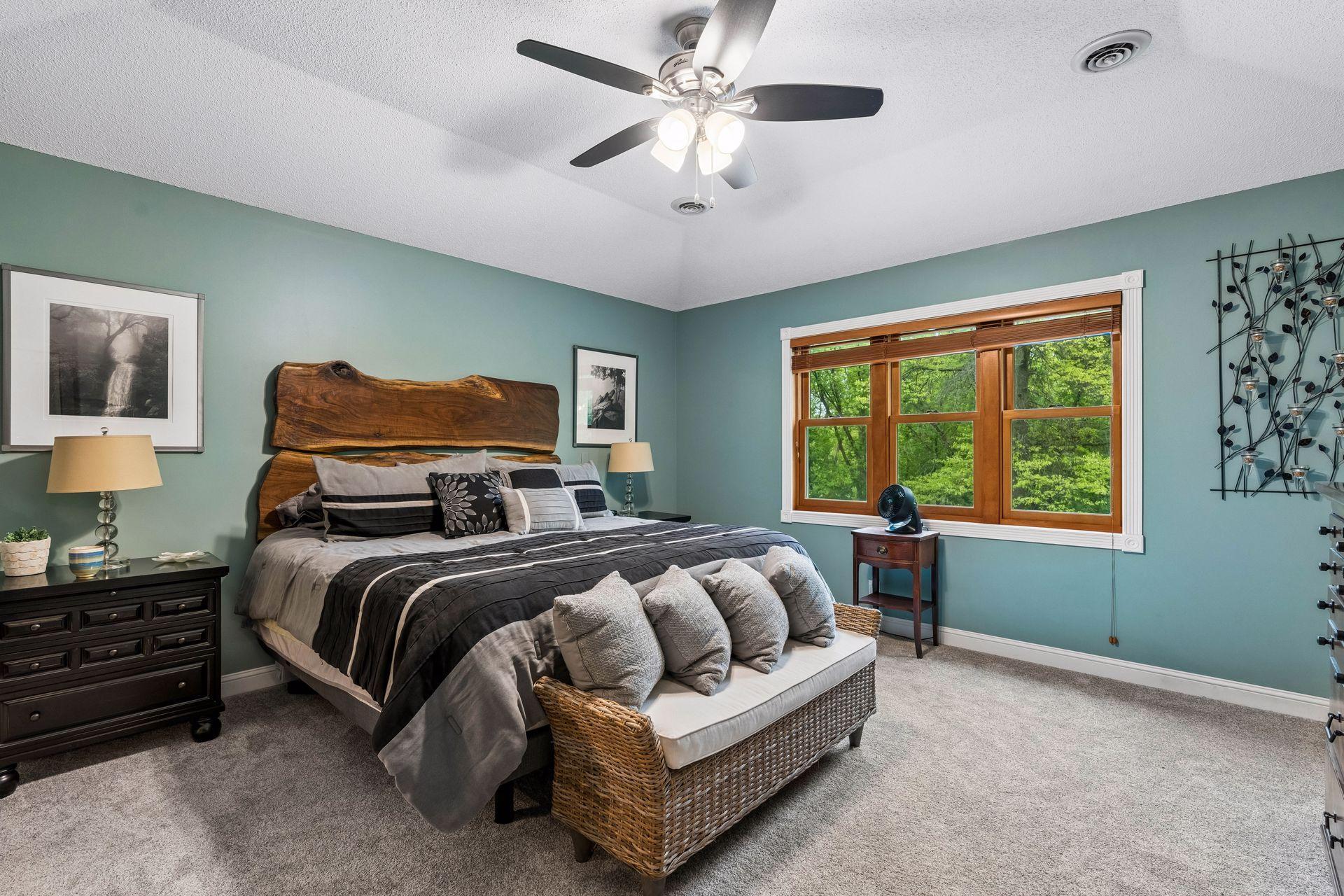 Spacious owner's suite