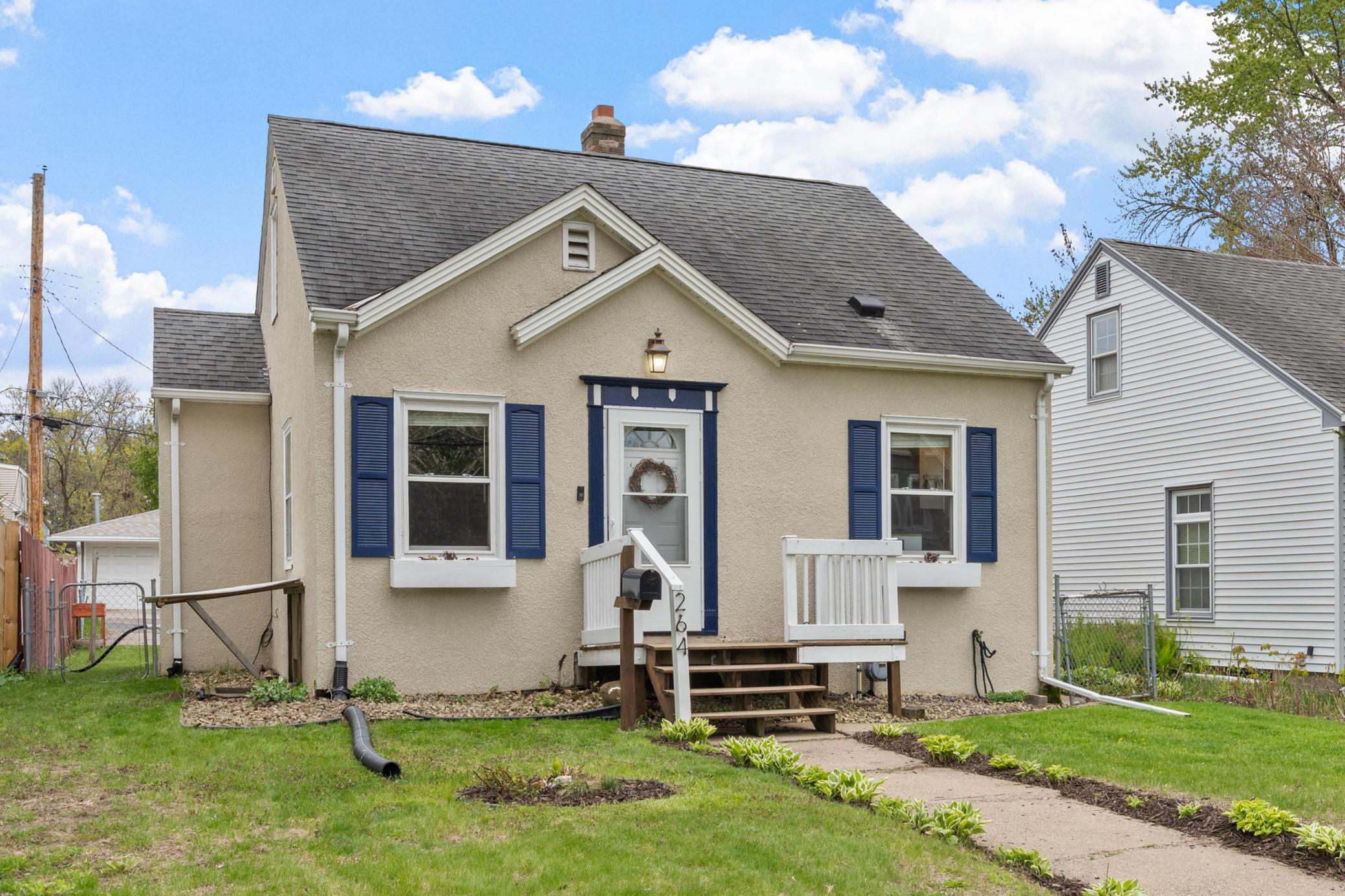 4-print-264 Haskell St E-4.jpg