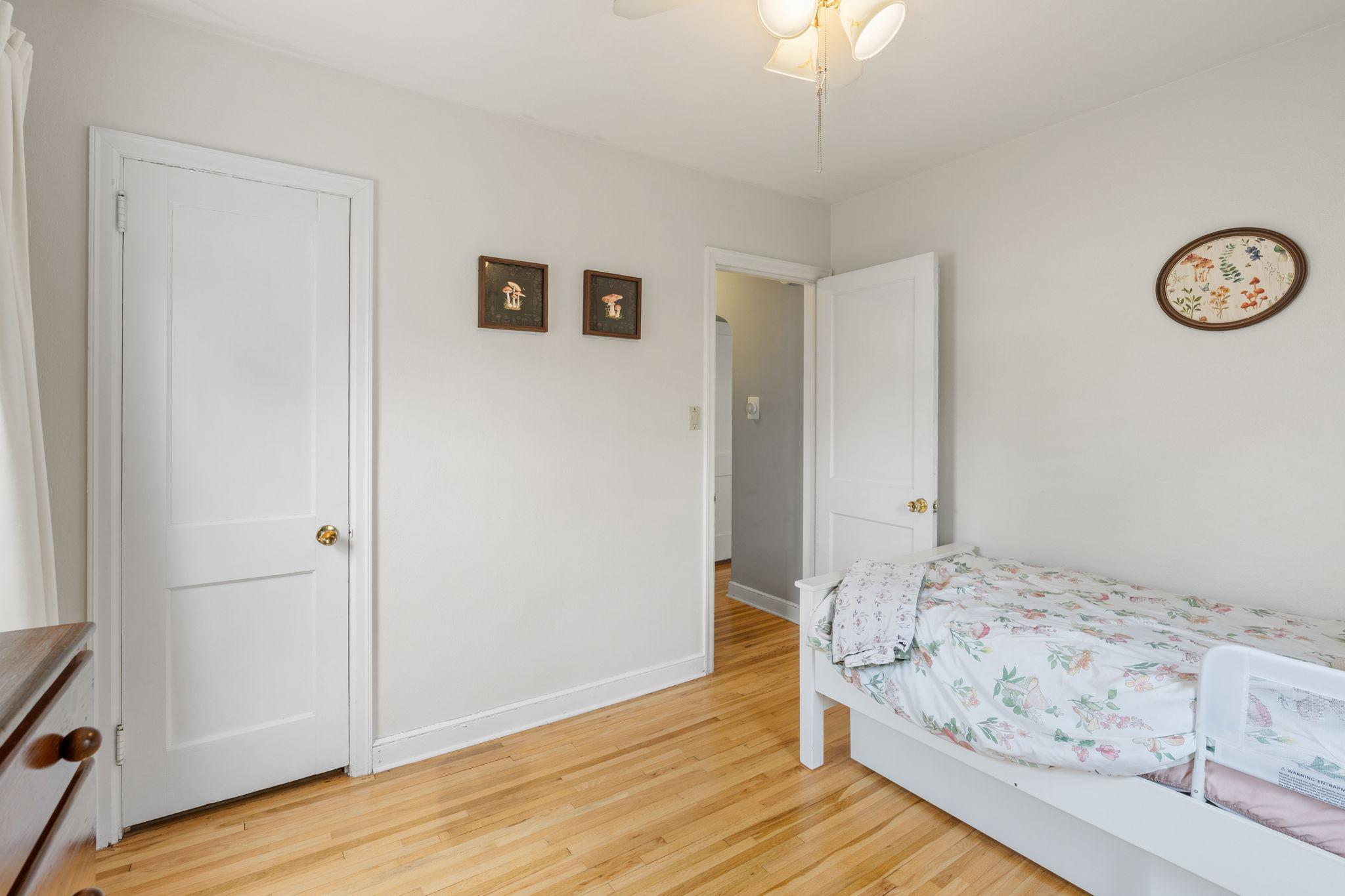 27-web-or-mls-264 Haskell St E-27.jpg