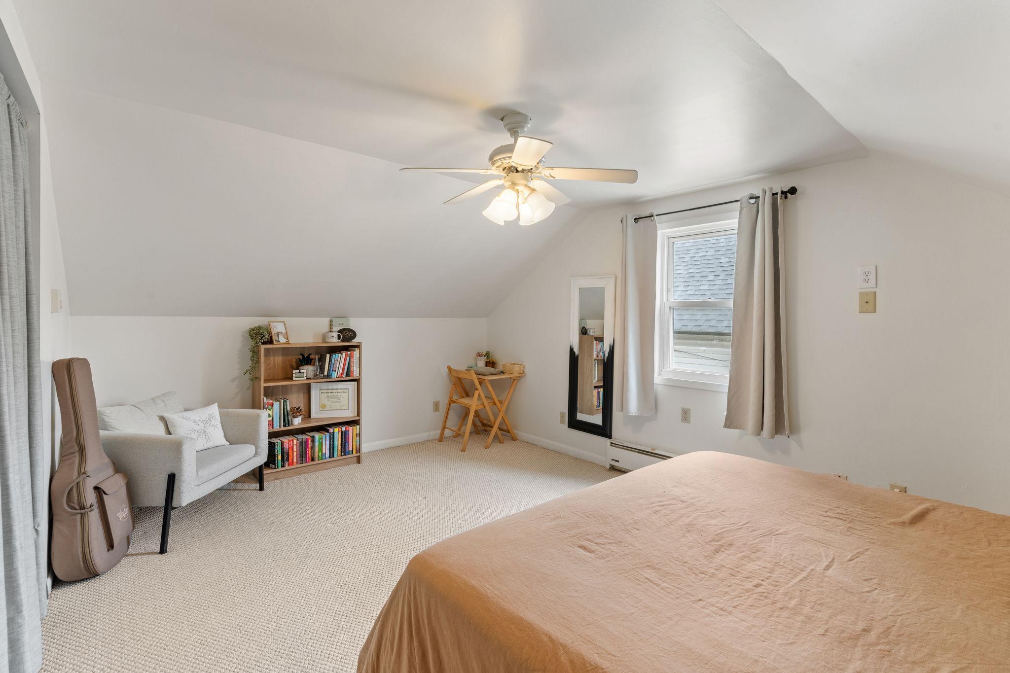 31-web-or-mls-264 Haskell St E-31.jpg