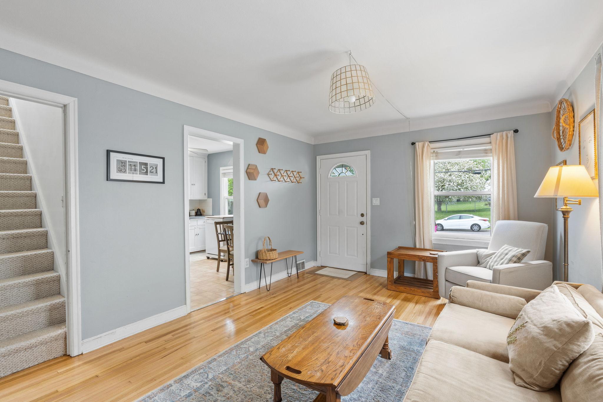 14-web-or-mls-264 Haskell St E-14.jpg