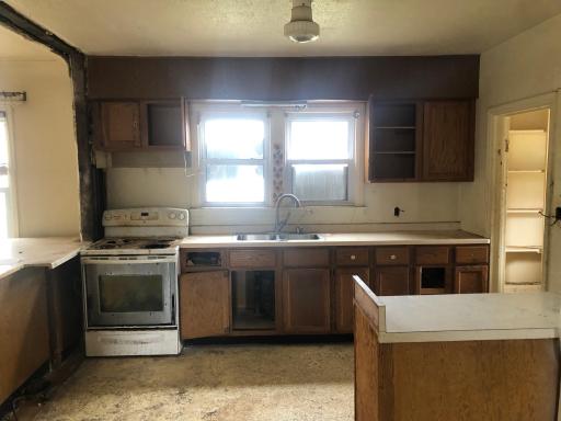 2626 6th Avenue E, Hibbing, MN 55746