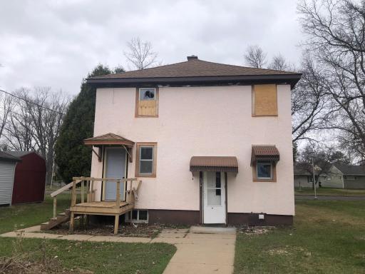 2626 6th Avenue E, Hibbing, MN 55746
