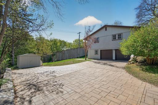 2580 Winfield Avenue, Minneapolis, MN 55422