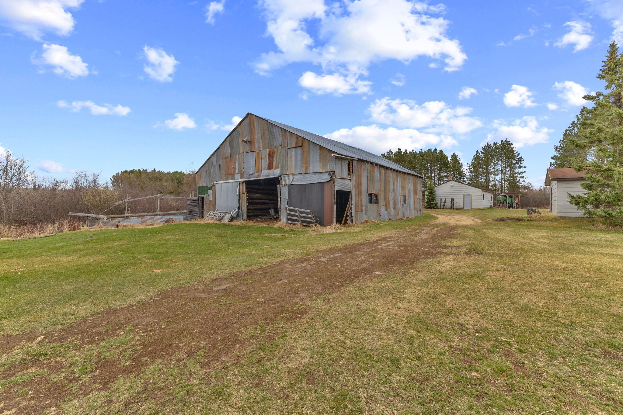 Barn