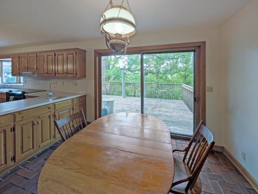 16220 Hayes Avenue, Carver, MN 55315