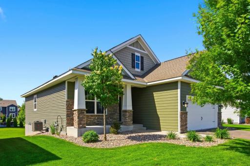 Built by DR Horton, this home is ready for its new homeowners.