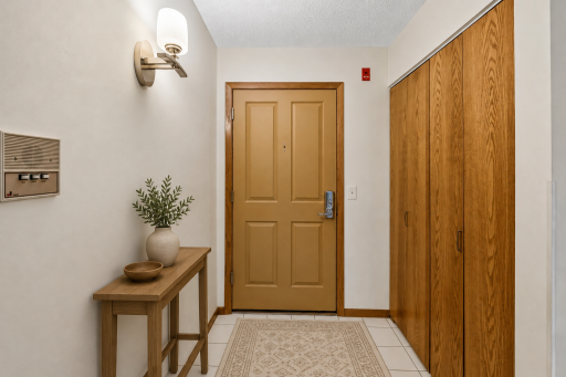 7420 Edinborough Way, 6105, Edina, MN 55435
